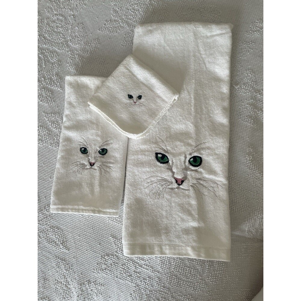 Vtg White Embroidered Cat Face Bathroom Set Wash, Hand & Bath Towels R.A.Briggs